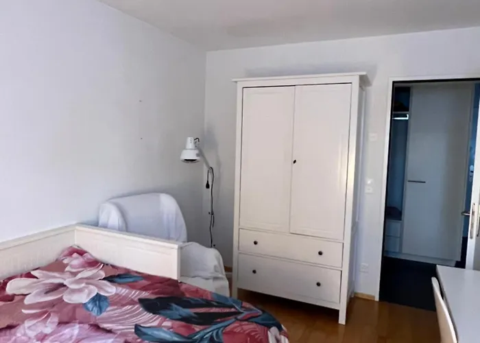 ベッド・アンド・ブレックファスト Gemuetliches Doppelzimmer Mit Dusche Wc